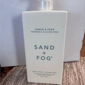 Sand + Fog Amber & Pear Body Wash - Cream